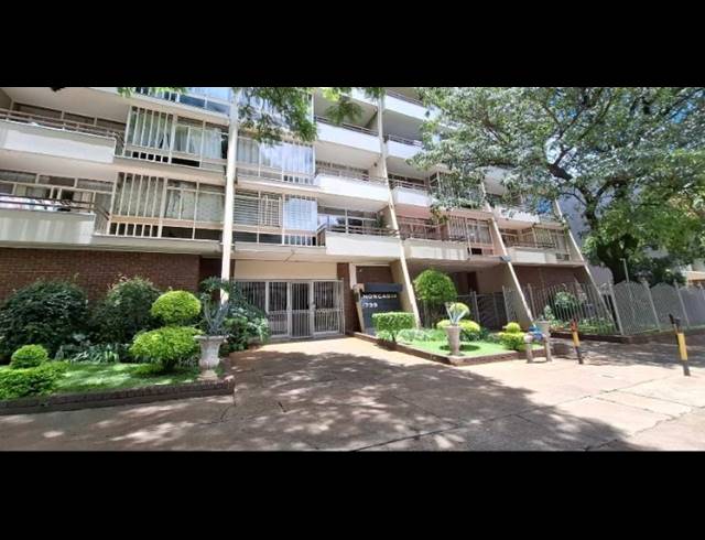 2 BEDROOM APARTMENT FOR SALE IN ARCADIA